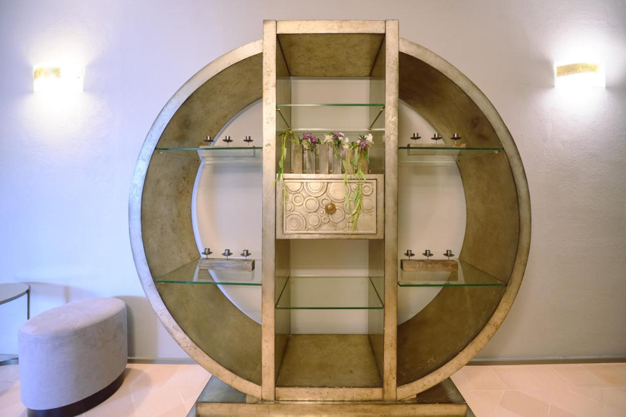 لوكا Palazzo Froussard B&B And Living المظهر الخارجي الصورة